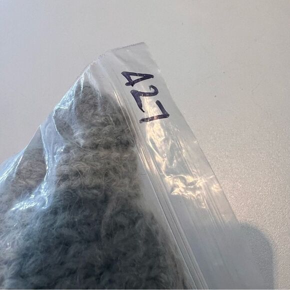 & Other Stories Sweater Women’s XS alpaca Wool Gray Pom Pom Fuzzy Pullover - Picture 7 of 7